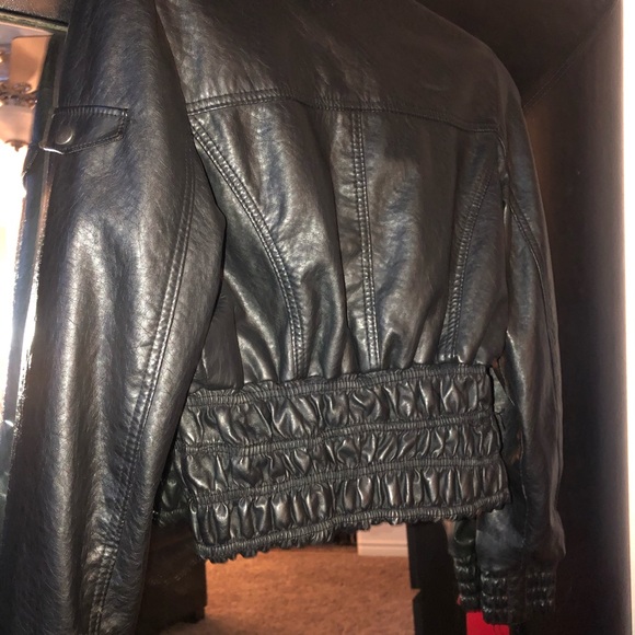 Motorcycle jacket - Picture 3 of 3